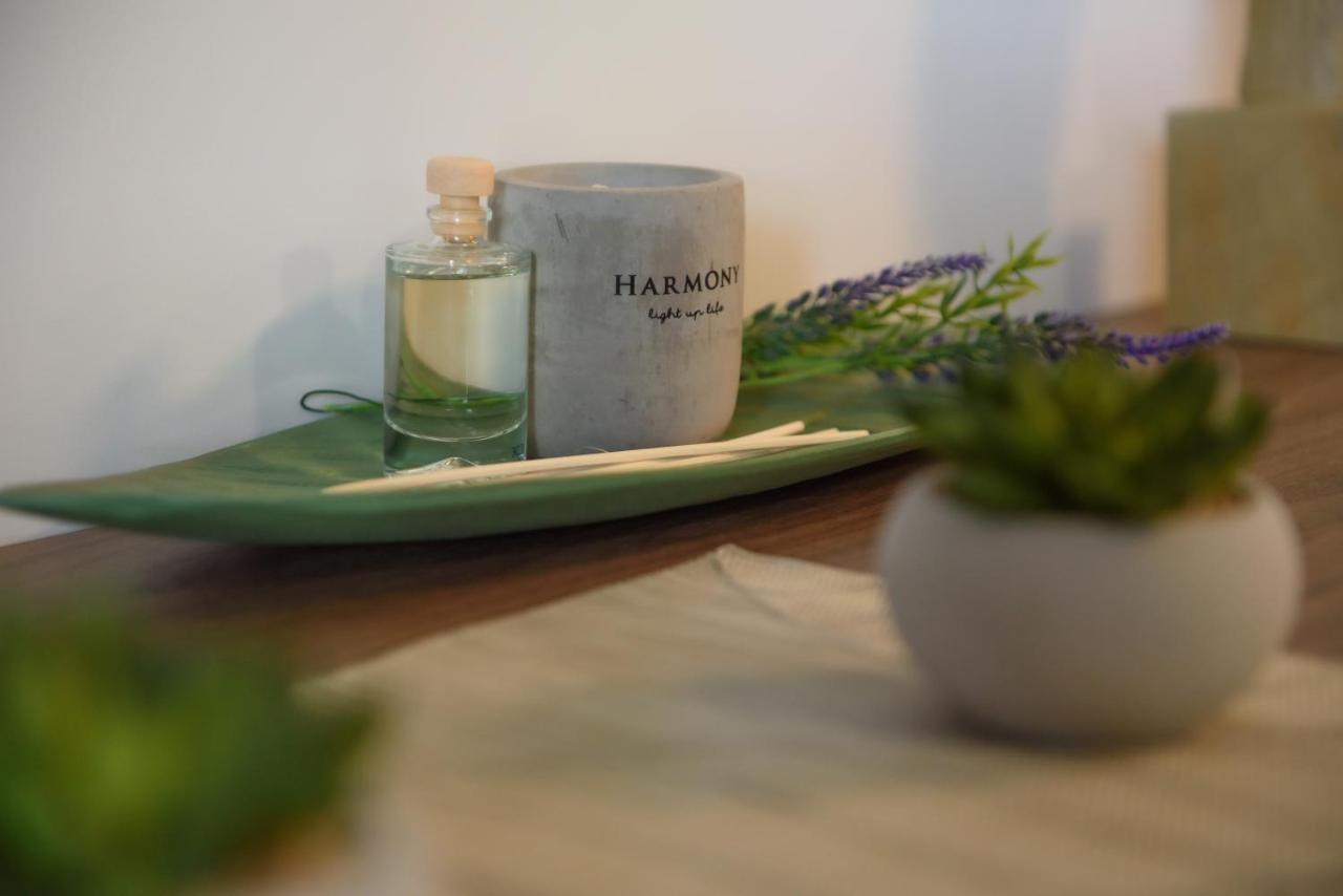 Itaka Studio Apartments - Halkidiki Suites Com Nikiti  Zewnętrze zdjęcie